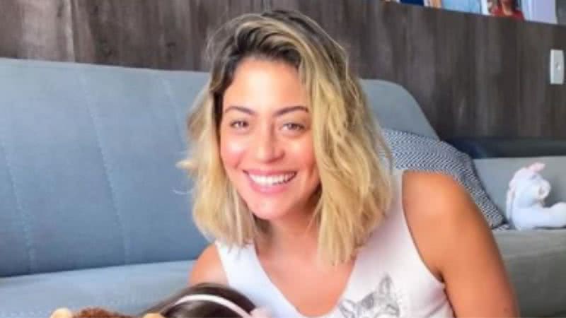 Carol Castro viaja no tempo e derrete a web com cliques de seu primeiro concurso de Miss: "Fundo do baú" - Reprodução/Instagram