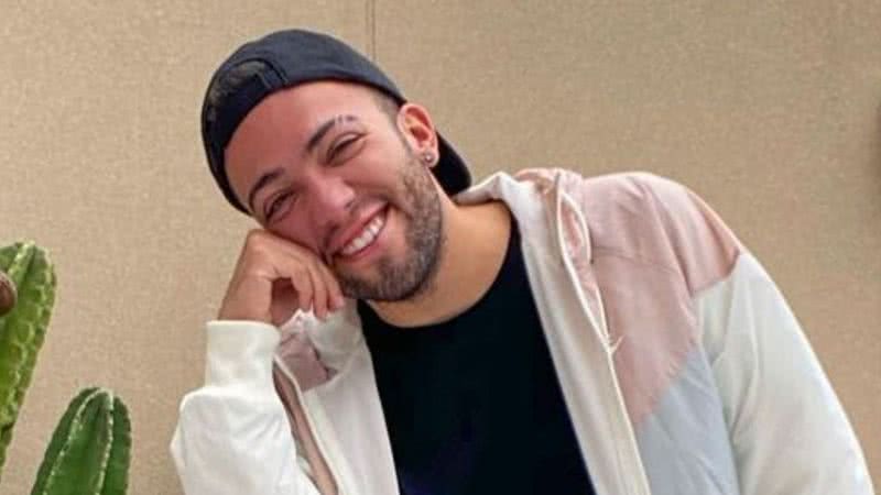 Ao assumir namoro com rapaz, youtuber Lucas Rangel relata medo de tornar romance público: "Não preciso ter mais" - Reprodução/Instagram