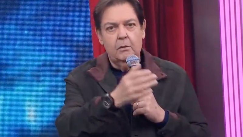 Faustão perde o filtro e manda indireta para famosos: "Gente que tem inveja" - Reprodução/Instagram