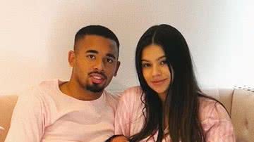 Filha recém-nascida de Gabriel Jesus aparece com macacão grifado caríssimo - Reprodução/Instagram