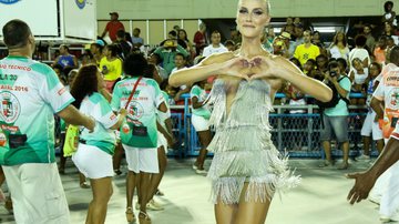 Renata Kuerten ensaio - Divulgação