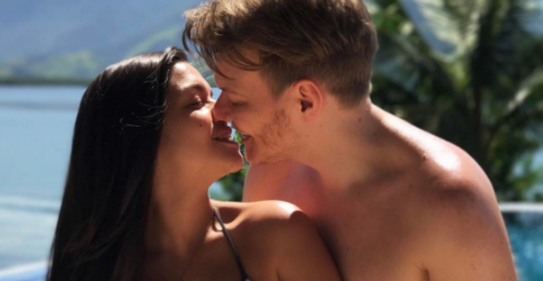 Michel Teló relembra primeiro encontro com Thais Fersoza - Reprodução Instagram