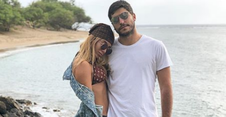 Em viagem ao Havaí, Thiago Magalhães se declara para Anitta - Reprodução Instagram