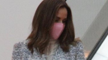 Ana Furtado é fotografada usando máscara - AgNews
