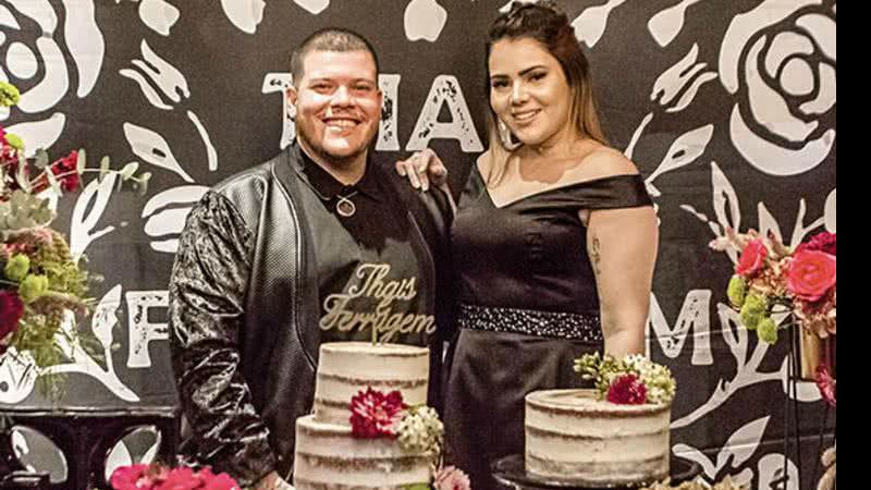 Ferrugem planeja casamento surpresa para esposa e ela surpreende - JAQUELINE BORGES