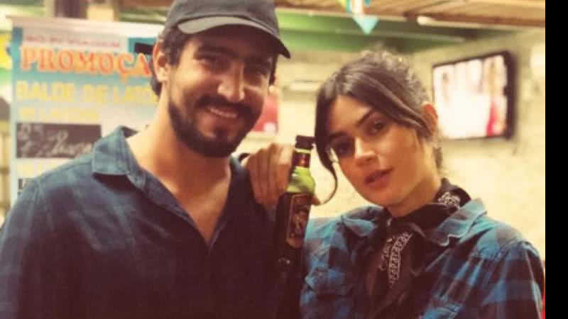 Thaila Ayala lamenta eliminação nos braços do namorado e brinca: "Desce a cachaça" - Reprodução Instagram