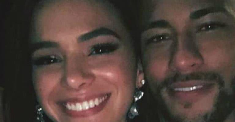 Bruna Marquezine faz visita a Neymar e ganha jantar romântico - Reprodução Instagram