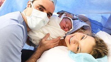 Milena Toscano e sua família - Reprodução / Instagram