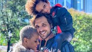 Aline Wirley com filho e esposo - Reprodução/Instagram