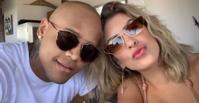 Leo Santana e Lorena Improta curtem Noronha a dois: ''Momento só nosso'' - Reprodução Instagram