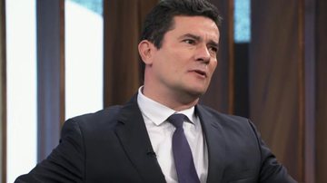 Conversa com Bial foi batido pela emissora de Silvio Santos - Reprodução