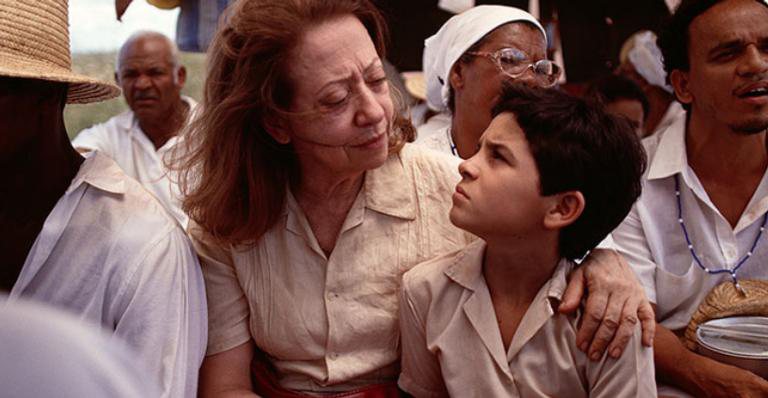 Fernanda Montenegro e Vinícius de Oliveira - Divulgação