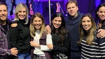 Daniela Beyruti comemora seu aniversário na igreja - Reprodução / Instagram