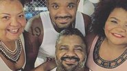 Arlindo Cruz é flagrado em momento de carinho com os netos - Reprodução/Instagram