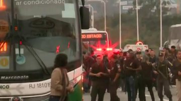 Sequestro na Ponte Rio-Niterói - Reprodução/TV Globo