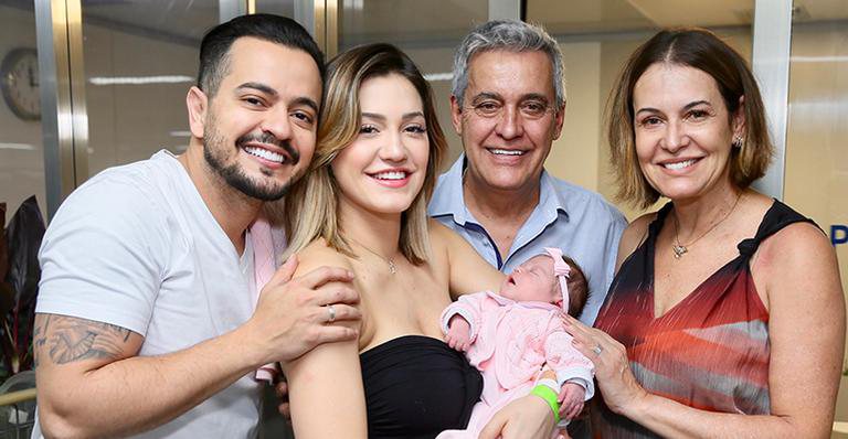 Henrique, Raissa, Luiza, Mauro Naves e Patricia Naves - Manuela Scarpa/Brazil News