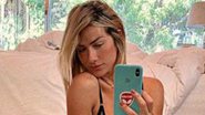 Giovanna Ewbank eleva a temperatura em clique de lingerie rosa - Arquivo Pessoal