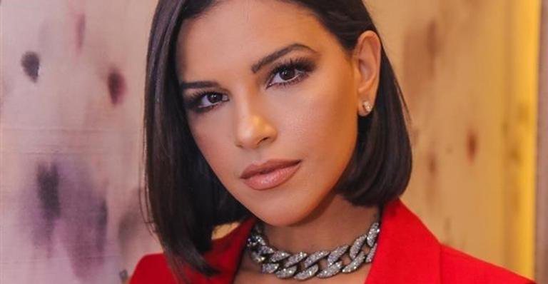 Mariana Rios arranca suspiros ao surgir só de biquíni branco - Thiago Duran/AgNews