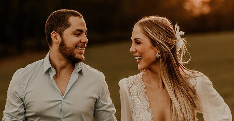 Bruna Manzon revela detalhes de seu casamento com Levi Lima, cantor da banda Jammil e Uma Noites - Pam Passos e Melqui Zago