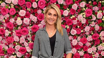 Ana Hickmann em encontro de dia das mães - AgNews/Leo Franco