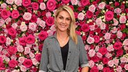 Ana Hickmann em encontro de dia das mães - AgNews/Leo Franco