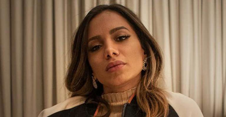 Anitta é acusada por modelo internacional de copiar fantasia de Halloween - Instagram