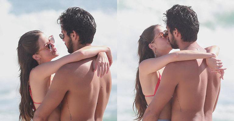 Agatha Moreira e Rodrigo Simas beijam muito em dia na praia - Dilson Silva / AgNews