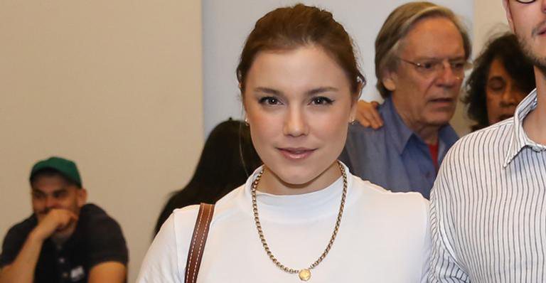 Alice Wegmann faz raríssima aparição com o namorado - Roberto Filho/ Brazil News