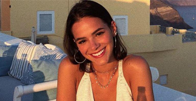 Bruna Marquezine emociona com texto íntimo de conversa com Deus - Instagram