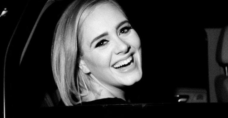 Adele retorna ao Twitter após um ano e fãs clamam por música nova - Reprodução/Instagram