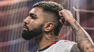 Gabigol: irmã gata faz dezoito anos com vestido curtíssimo - Reprodução