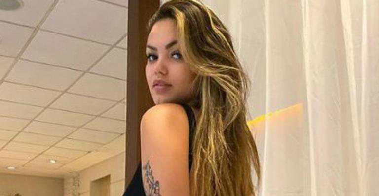 Filha de Kelly Key e Latino ostenta bumbum gigante em clique de maiô - Arquivo Pessoal