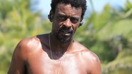 Seu Jorge: corpo impecável aos 49 anos - AgNews