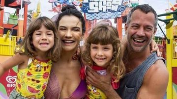 Malvino Salvador curte férias com a família - Instagram