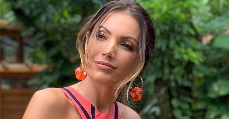 Patricia Poeta recebe elogios por clique na web - Instagram