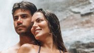 Sertanejo Mariano aparece em momento quente com Carla Prata em cachoeira - Reprodução