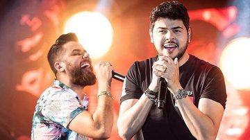 Sertanejo Cristiano tem mal estar durante show e é atendido por equipe médica - Instagram