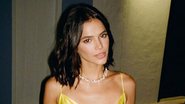 Bruna Marquezine usa look estilo 'cigana' e rouba a cena na web - Instagram