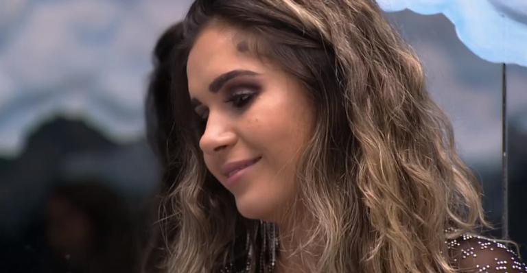 BBB20: Gizelly abre o coração e admite estar apaixonada por Marcela: ''Já amo ela faz um tempo'' - Reprodução/TV Globo