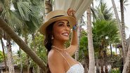 Juliana Paes ostenta corpão ao surgir com biquíni mínimo - Instagram