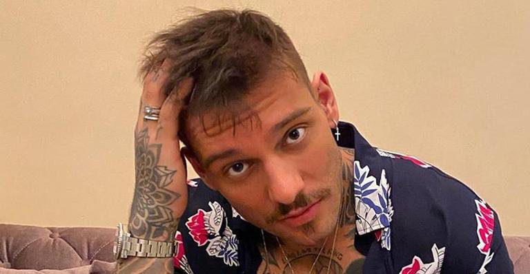 Lucas Lucco choca fãs ao relembrar clique antigo com Luan Santana e Gusttavo Lima - Instagram