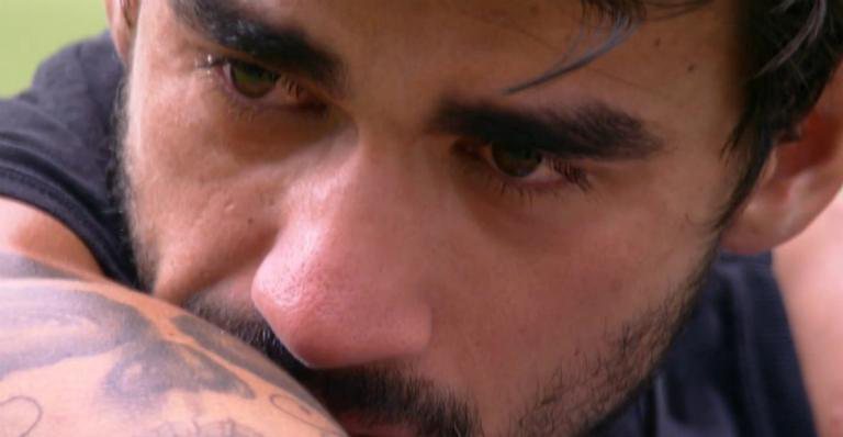 BBB20: Guilherme vai aos prantos por situação com Gabi Martins e Bianca Andrade - Reprodução/TV Globo