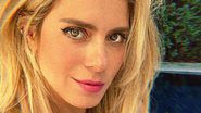 Carolina Dieckmann posa coladinha com marido em clique raro e se declara: ''Te amo'' - Reprodução/Instagram