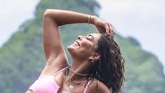 Juliana Paes posa para fotos em Noronha e exibe um corpo espetacular - Reprodução