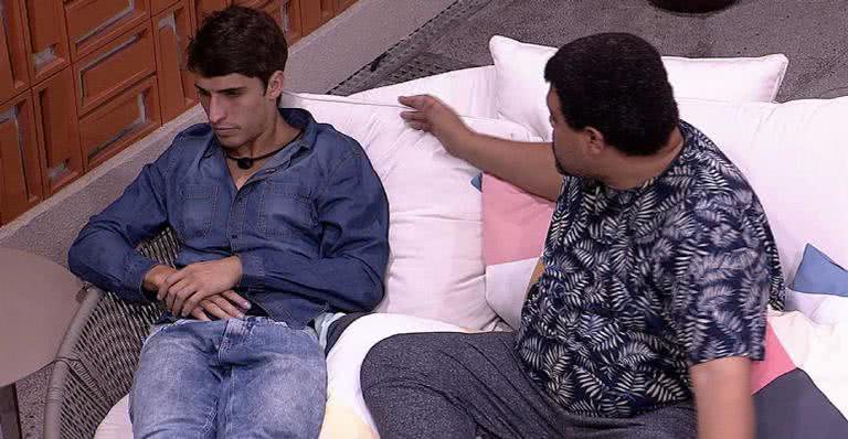 BBB20: Felipe Prior descorda de estratégia e tem desavença com Babu - Reprodução/TV Globo