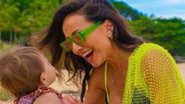 Sabrina Sato mostra Zoe com biquíni de oncinha em dia de praia - Arquivo Pessoal