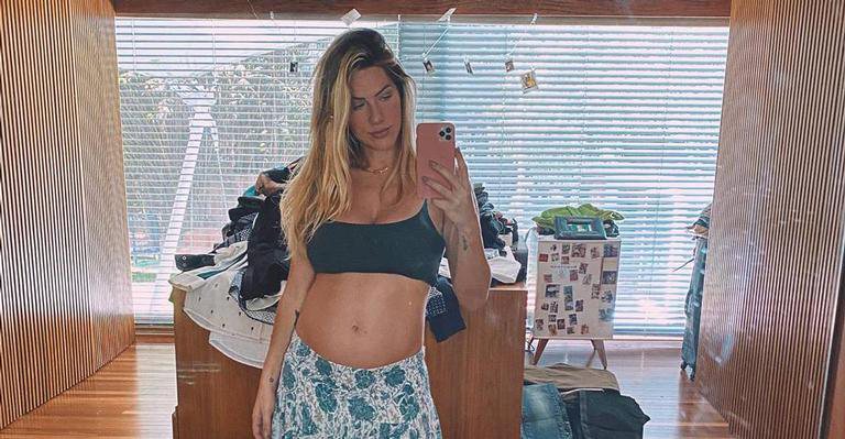 Giovanna Ewbank se emociona ao exibir barriguinha de grávida em clique fofo - Reprodução/Instagram