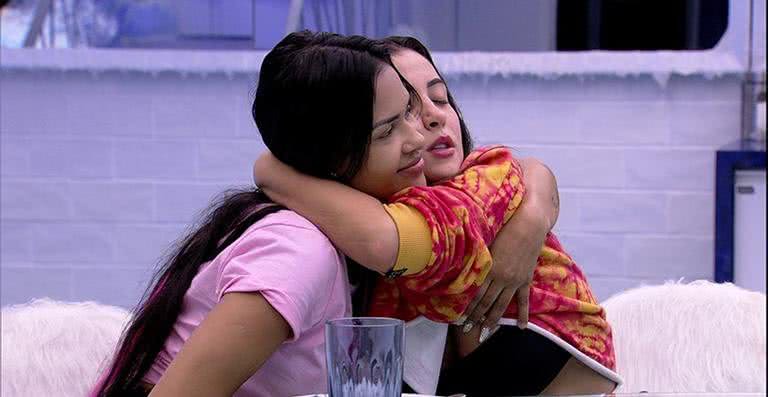 BBB20: Bianca Andrade demonstra torcida por Flayslane no Paredão: ''É toda errada, por isso gostei dela'' - Reprodução/TV Globo