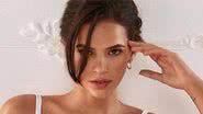 Bruna Marquezine posa de lingerie branca transparente e gera comoção na web - Reprodução