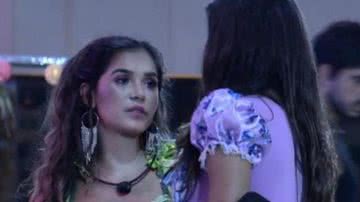 BBB20: Gizelly se incomoda com Babu e dispara: ''Se vitimiza o tempo todo'' - Reprodução / TV Globo